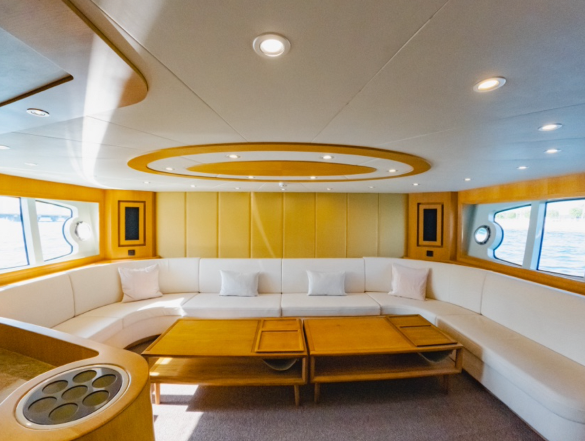 Yacht Astra 76ft Blue Ocean Sports