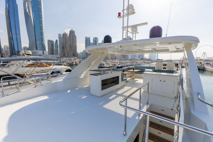 Yacht Caliente 96ft