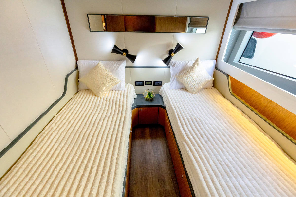 Yacht Amie & Axie 63ft