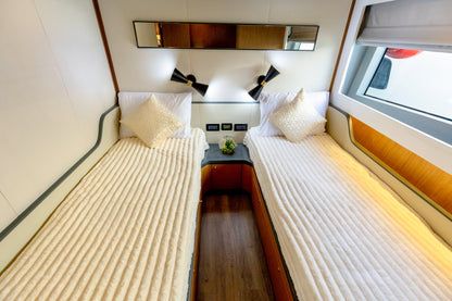 Yacht Amie & Axie 63ft