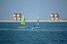 Load image into Gallery viewer, Zest Sailing boat
