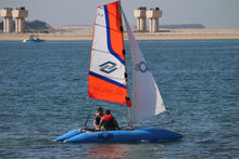 Load image into Gallery viewer, Smartkat Sailing boat