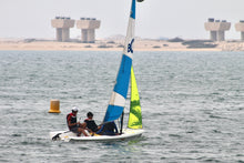 Load image into Gallery viewer, Zest Sailing boat