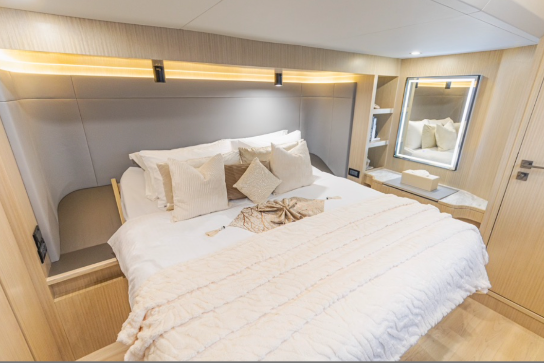 Yacht Infinity Catamaran 60ft Blue Ocean Sports