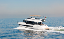 Load image into Gallery viewer, Yacht Fly 53ft