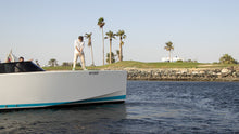 Load image into Gallery viewer, Yacht VanDutch 40ft