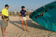 Load image into Gallery viewer, Kitesurf Lesson Group (IKO Standard) 4 Students