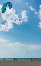 Load image into Gallery viewer, Kitesurf Lesson Group (IKO Standard) 4 Students